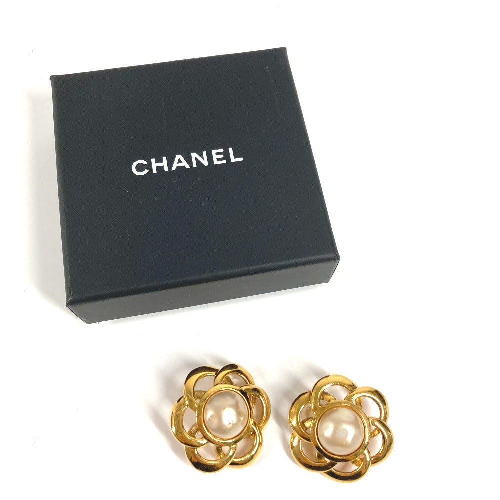 CHANEL ヴィンテージ フェイクパール フラワー 花 アクセサリー イヤリング メタル レディース ゴールド