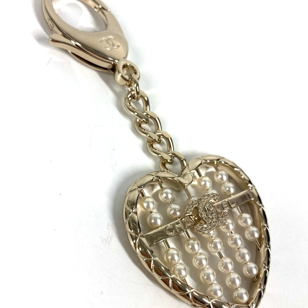 CHANEL ABG045 B25A ハート CC ココマーク ロゴ フェイクパール ラインストーン バッグチャーム チェーン キーホルダー メタル レディース ゴールド