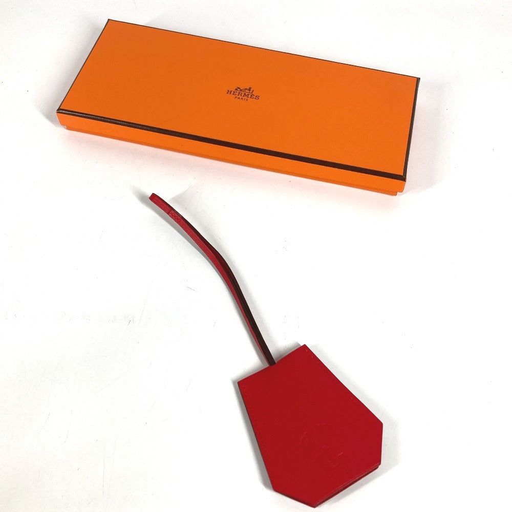 HERMES 2024 ของขวัญปีใหม่ Crochette ที่ห้อยกระเป๋า พวงกุญแจ Charm หนัง Unisex สีแดง