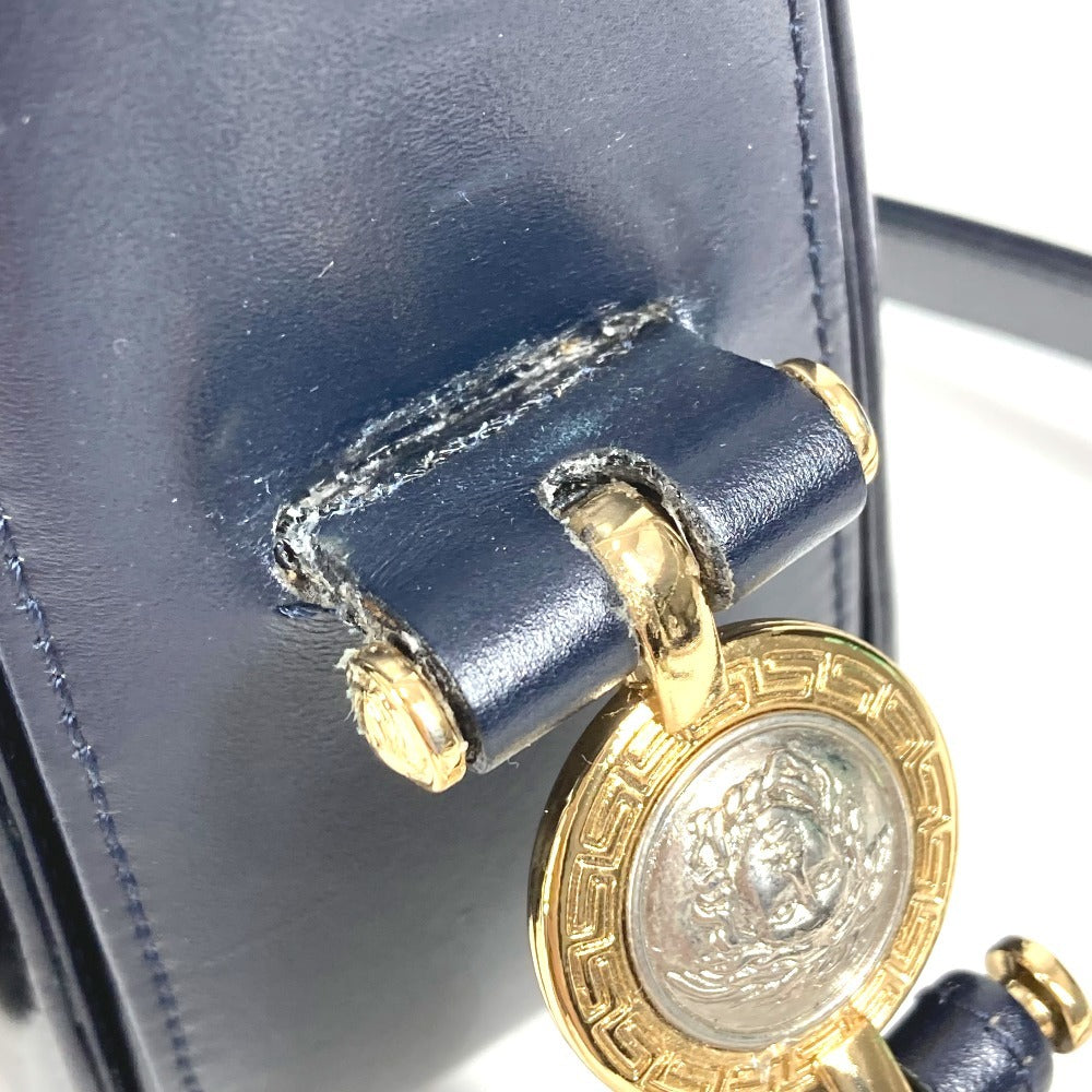 VERSACE ヴィンテージ メデューサ ロゴ カバン 斜め掛け フラップ ショルダーバッグ レザー ユニセックス ネイビー