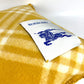 BURBERRY 8075213 チェック 新タグ ピロー 枕 インテリア クッション ウール ユニセックス イエロー