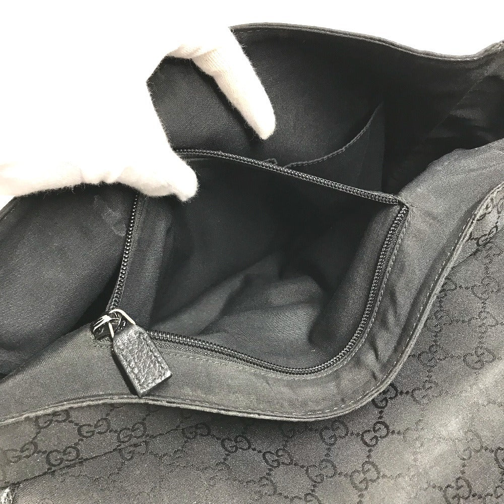 GUCCI 374423 Logo GG Crossbody Flap Pochette Shoulder Bag Nylon / Leather Black Used