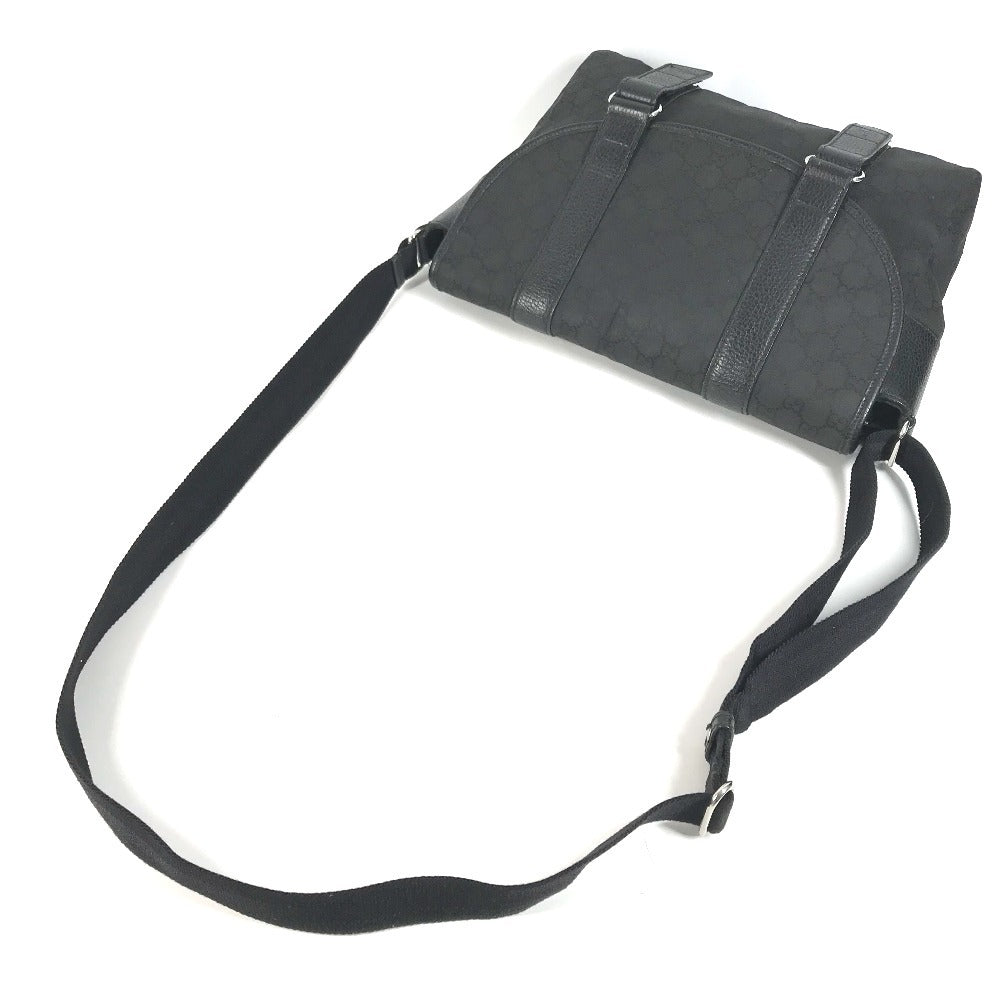 GUCCI 374423 Logo GG Crossbody Flap Pochette Shoulder Bag Nylon / Leather Black Used