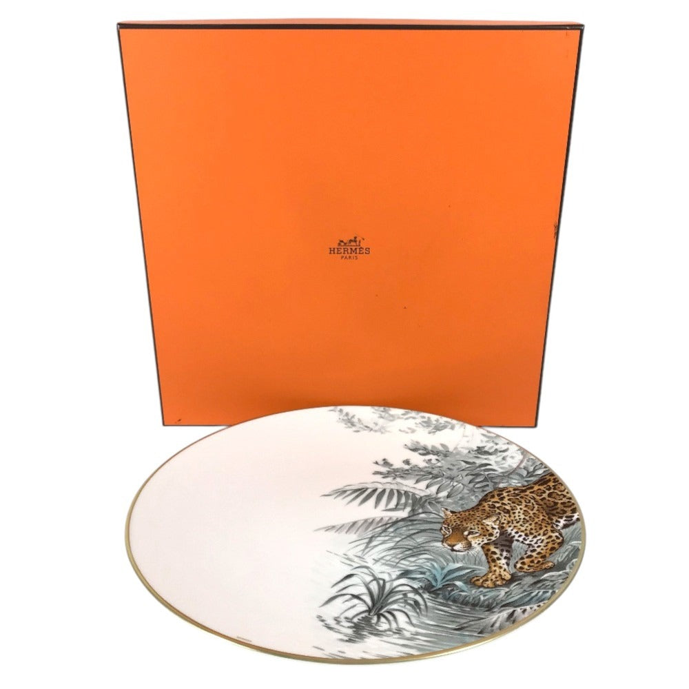HERMES P038001P Jaguar Tiger Dinner Plate Sketch of the area directly below the equator, 27cm Plates, tableware, dishes The dishes Pottery Multicolore Used