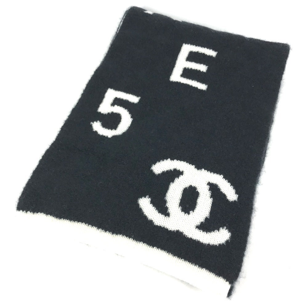 CHANEL AA7766 2021-2022 CC CC Mark logo Accessories Scarf Wool / Cashmere Black/White Used