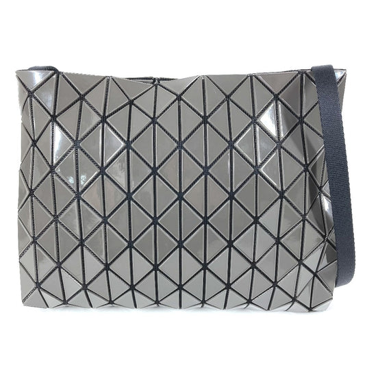 ISSEY MIYAKE BAOBAO バオバオ カバン 斜め掛け ポシェット ショルダーバッグ PVC ユニセックス グレー
