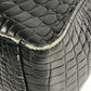 Salvatore Ferragamo โลโก้ กระเป๋า สะพายไหล่/สะพายข้าง/โท้ท กระเป๋าสะพายข้าง หนังปั๊มลาย ยูนิเซ็กส์ สีดำ