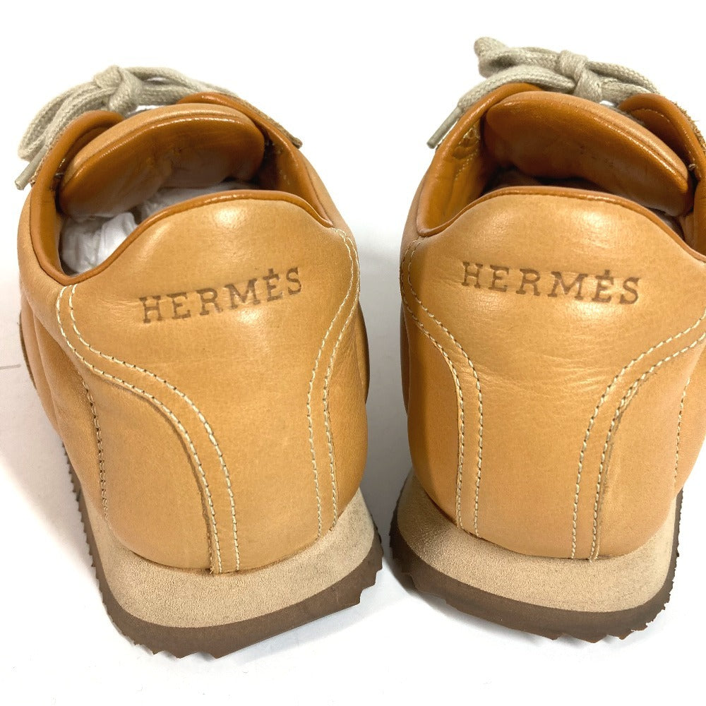 HERMES Quick รองเท้าผ้าใบ H Logo Stitch รองเท้าหนังผู้หญิง สีเบจ