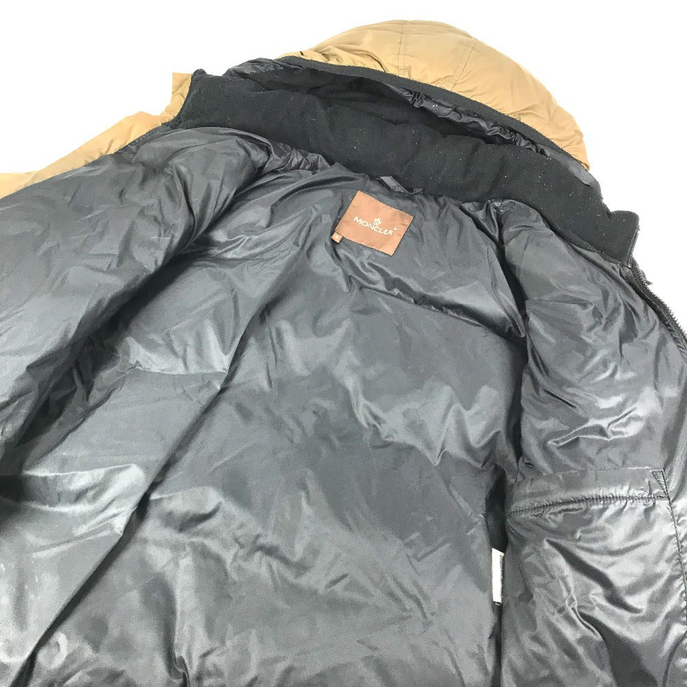 MONCLER Logo patch Long-sleeved outerwear down apparel Down jacket polyamide Beige Used