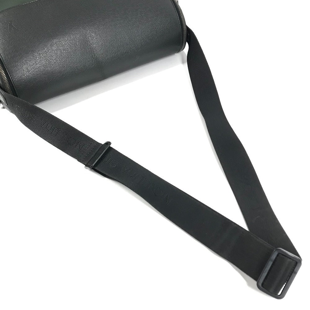 LOUIS VUITTON M30862 Taiga Thai meal Bags Crossbody Messenger Bags Shoulder Bag Taiga Leather / Nylon canvas Black/khaki Used