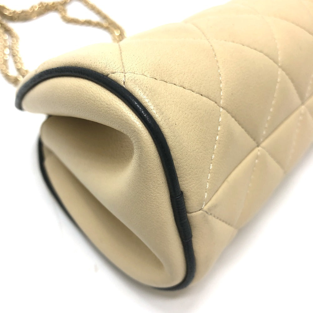 CHANEL AP5254 Spring/Summer 2026 Chain Clutch Chain Handbag, Shoulder Bag, Crossbody Bag Shoulder Bag Lambskin Leather Beige/Black Used