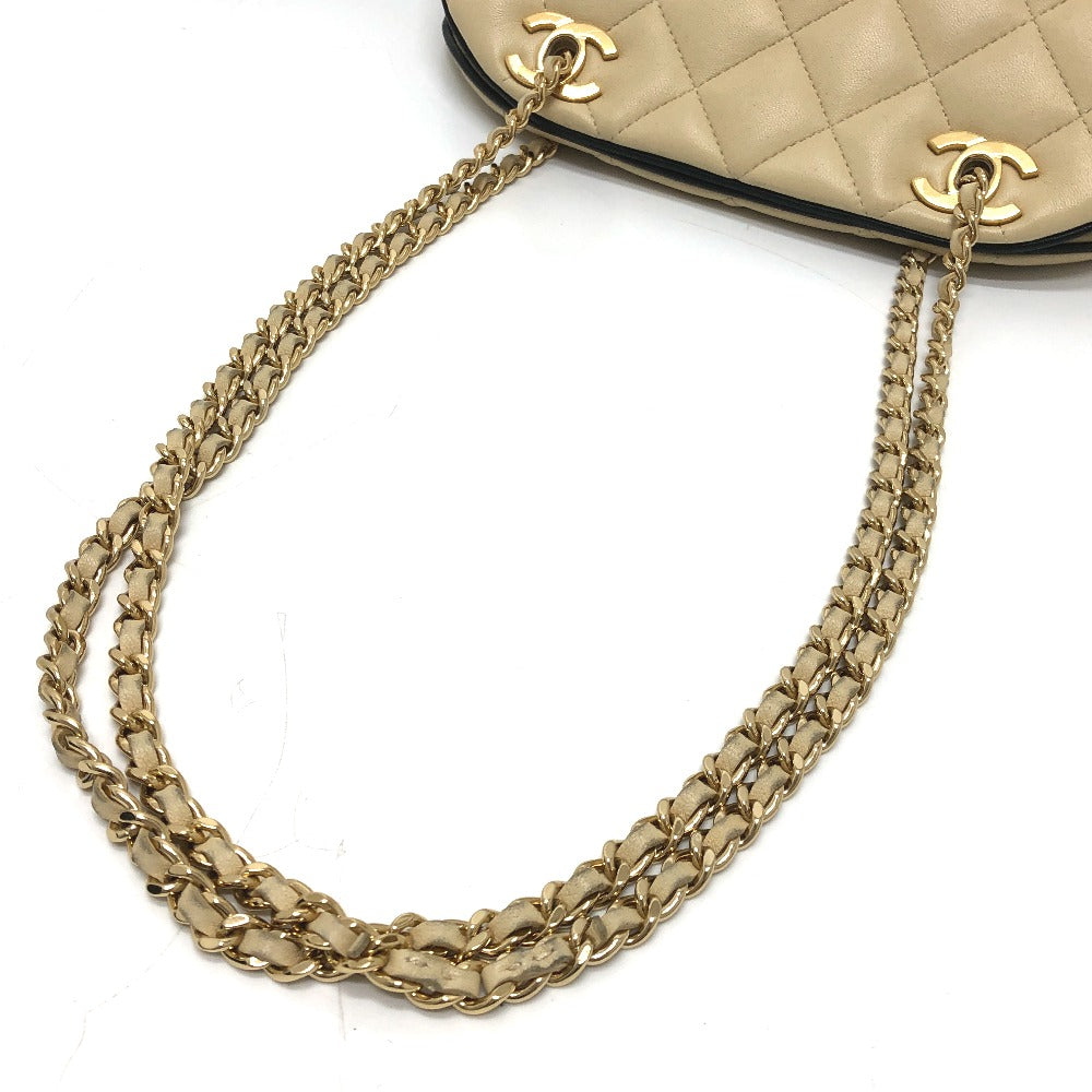 CHANEL AP5254 Spring/Summer 2026 Chain Clutch Chain Handbag, Shoulder Bag, Crossbody Bag Shoulder Bag Lambskin Leather Beige/Black Used