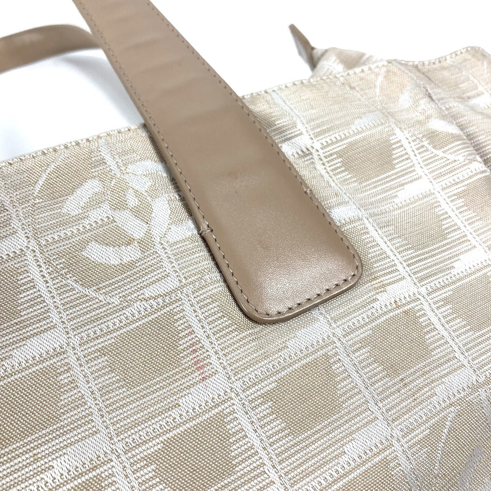 CHANEL A15825 ニュートラベルラインGM ニュートラベルライン GM トートバッグ 肩掛け カバン ショルダーバッグ レザー/ナイロン レディース ベージュ