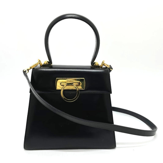 Salvatore Ferragamo AQ-212193 ガンチーニ ショルダーバッグ カバン 2WAY ハンドバッグ ハンドバッグ レザー レディース ブラック