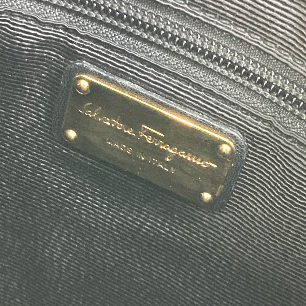 Salvatore Ferragamo EE-21-E196 Vara Patent Leather Crossbody Flat Bag Shoulder Bag in Black