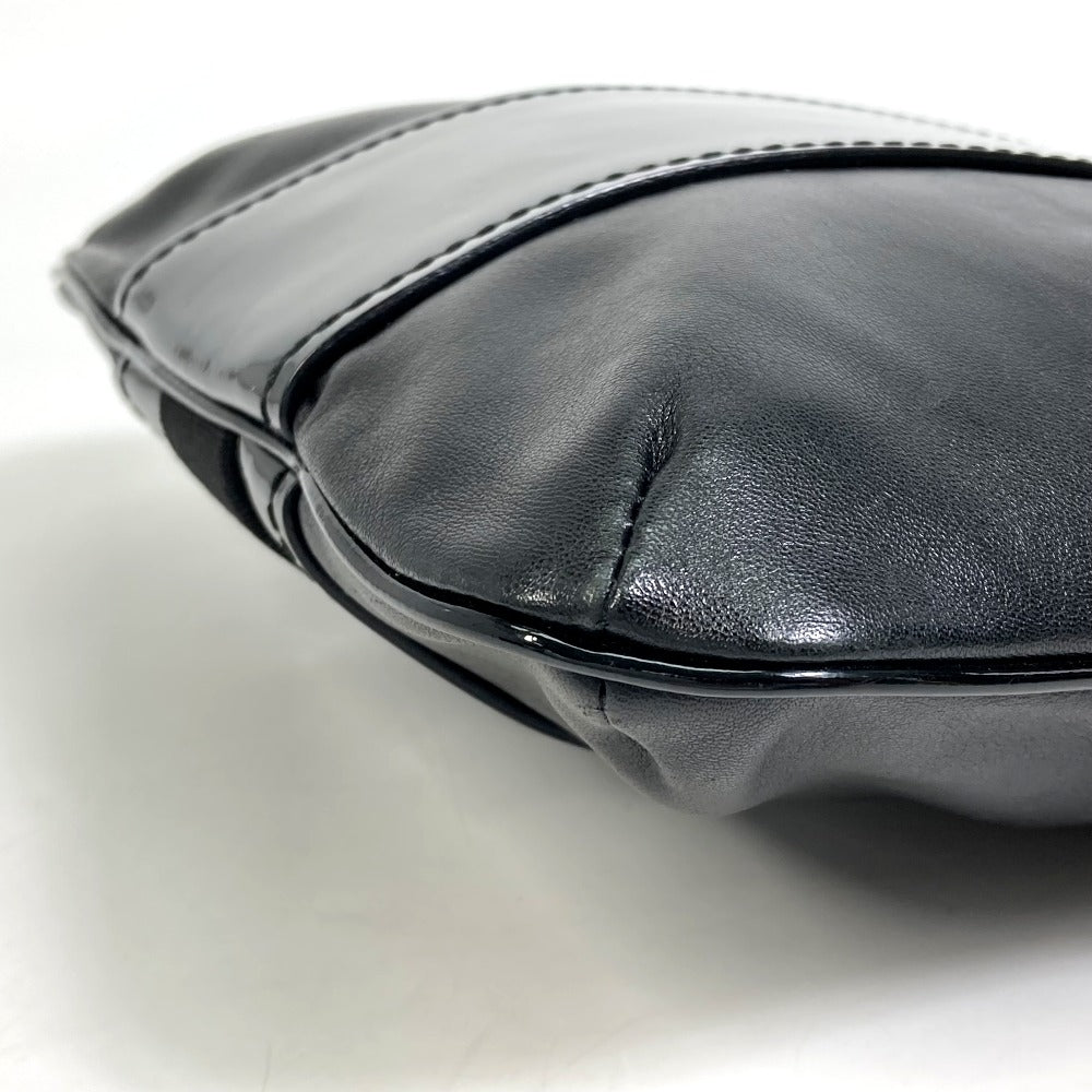 Salvatore Ferragamo EE-21-E196 Vara Patent Leather Crossbody Flat Bag Shoulder Bag in Black