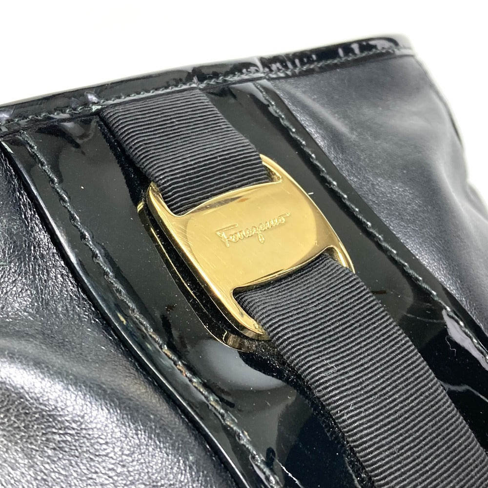 Salvatore Ferragamo EE-21-E196 Vara Patent Leather Crossbody Flat Bag Shoulder Bag in Black