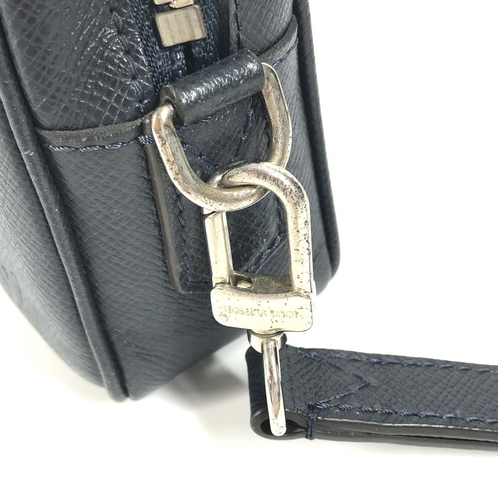 LOUIS VUITTON M33423 タイガ ポシェット・カサイ ポーチ クラッチバッグ ストラップ付 セカンドバッグ タイガレザー ユニセックス ブルーマリーヌ ネイビー