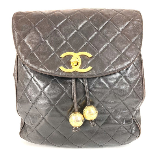 CHANEL マトラッセ キルティング ヴィンテージ CC ココマーク ロゴ カバン バックパック ココボール 巾着 チェーン リュックサック ラムスキン レディース ブラック