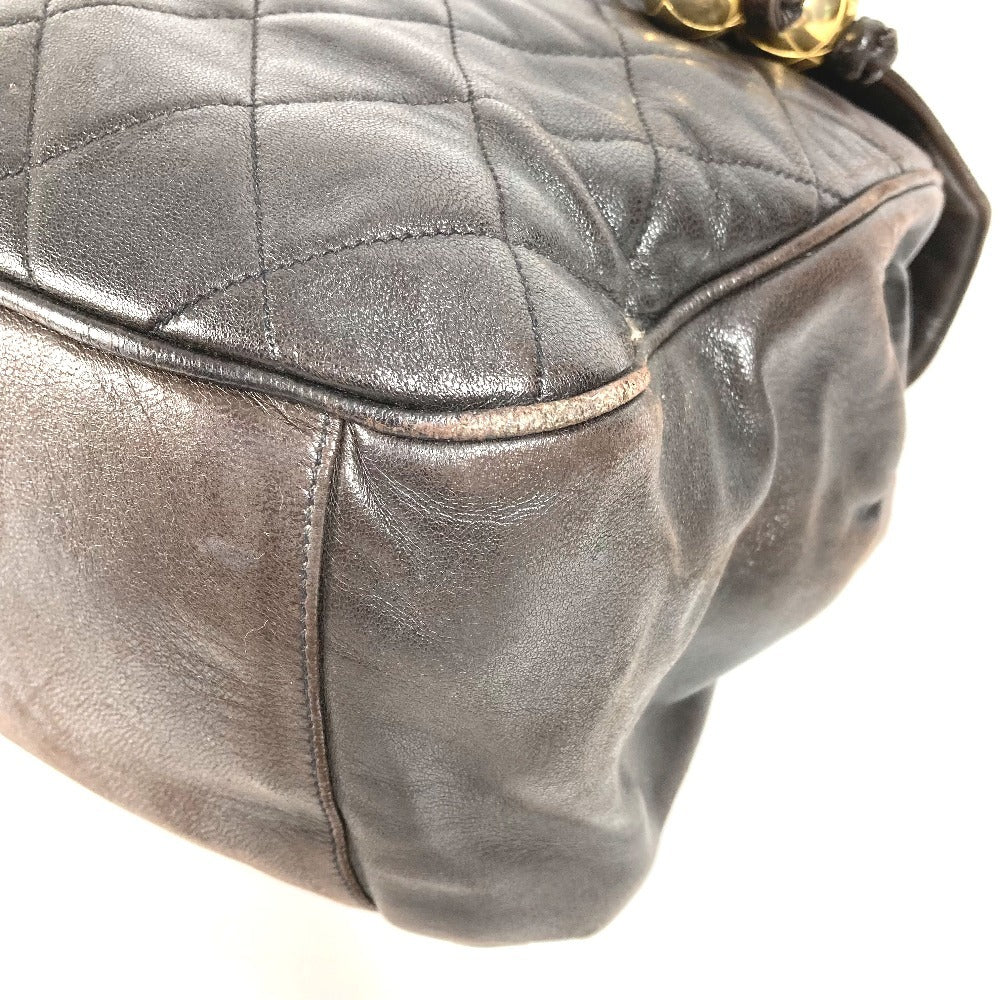 CHANEL マトラッセ キルティング ヴィンテージ CC ココマーク ロゴ カバン バックパック ココボール 巾着 チェーン リュックサック ラムスキン レディース ブラック