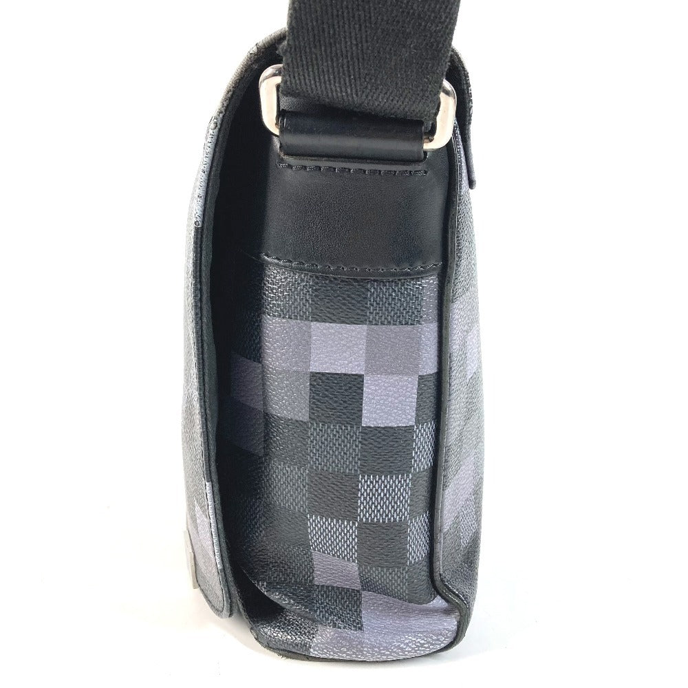 LOUIS VUITTON N40072 ダミエグラフィット ピクセル ディストリクトPM ディストリクト PM カバン 斜め掛け フラップ ショルダーバッグ ダミエグラフィットキャンバス ユニセックス ブラック