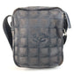 CHANEL A30913 ニュートラベルライン ポシェット CC ココマーク ロゴ カバン 斜め掛け ショルダーバッグ ナイロンキャンバス レディース ブラック
