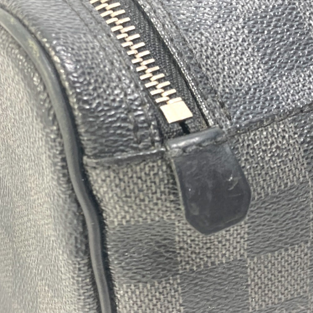 LOUIS VUITTON N47625 ダミエグラフィット トワレポーチ メイクポーチ 化粧ポーチ セカンドバッグ クラッチバッグ ポーチ ダミエグラフィットキャンバス メンズ ブラック