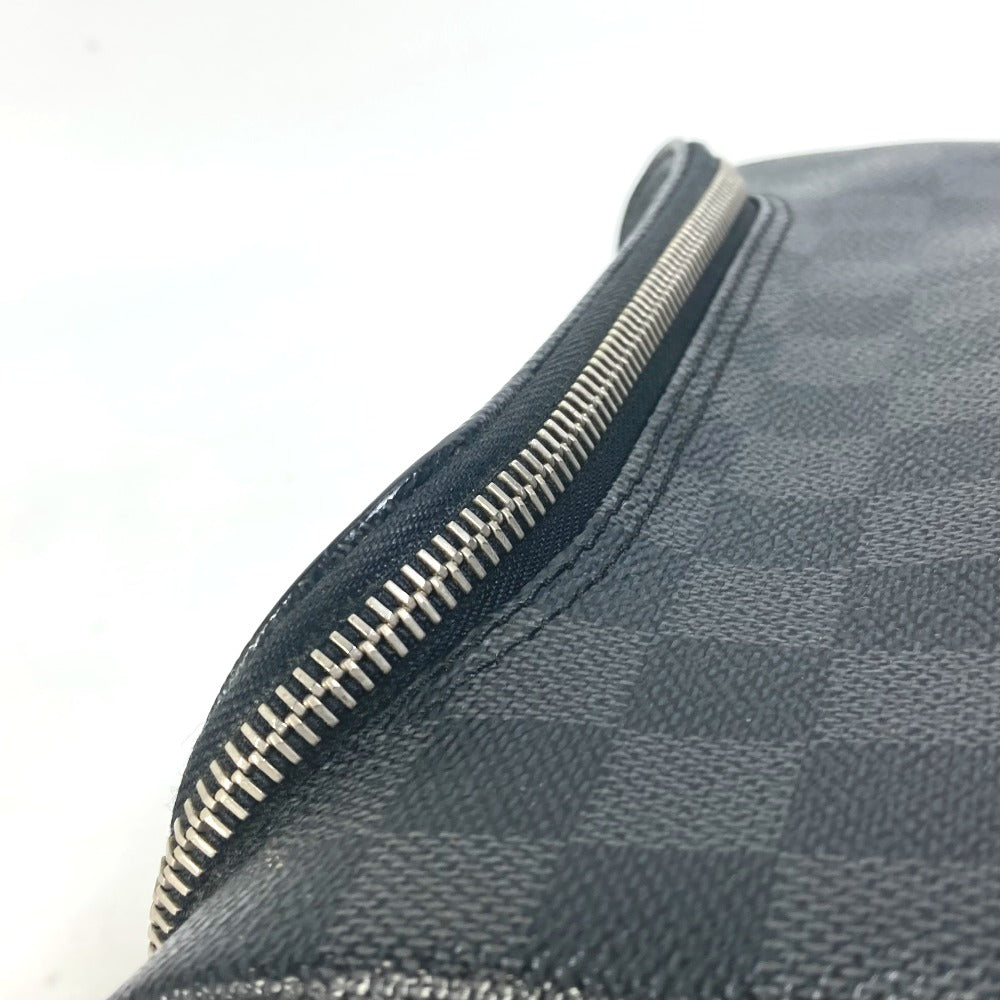 LOUIS VUITTON N47625 ダミエグラフィット トワレポーチ メイクポーチ 化粧ポーチ セカンドバッグ クラッチバッグ ポーチ ダミエグラフィットキャンバス メンズ ブラック