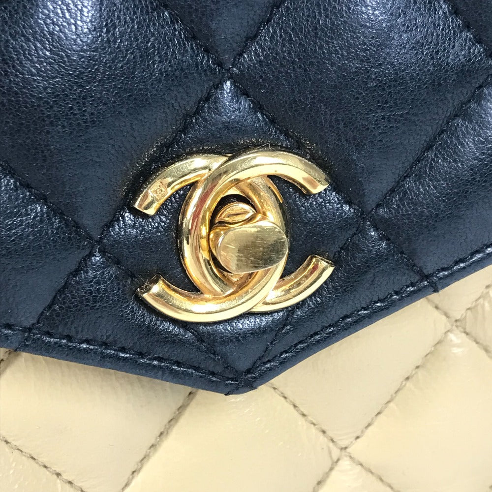 CHANEL バイカラー CC ココマーク マトラッセ キルティング チェーンバッグ 肩掛け ショルダーバッグ ラムスキン レディース ベージュ