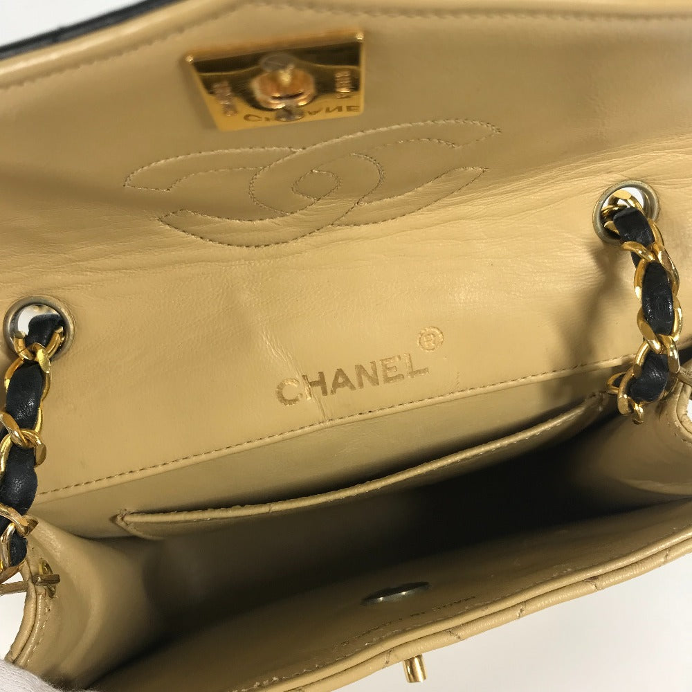 CHANEL バイカラー CC ココマーク マトラッセ キルティング チェーンバッグ 肩掛け ショルダーバッグ ラムスキン レディース ベージュ