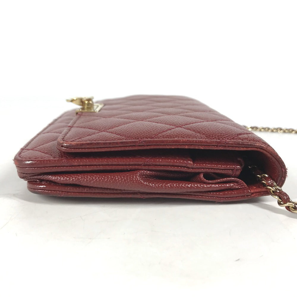 CHANEL CC ココマーク ココロック チェーンウォレット ショルダーバッグ 肩掛け 斜め掛け ポシェット 長財布 キャビアスキン レディース レッド×ゴールド金具