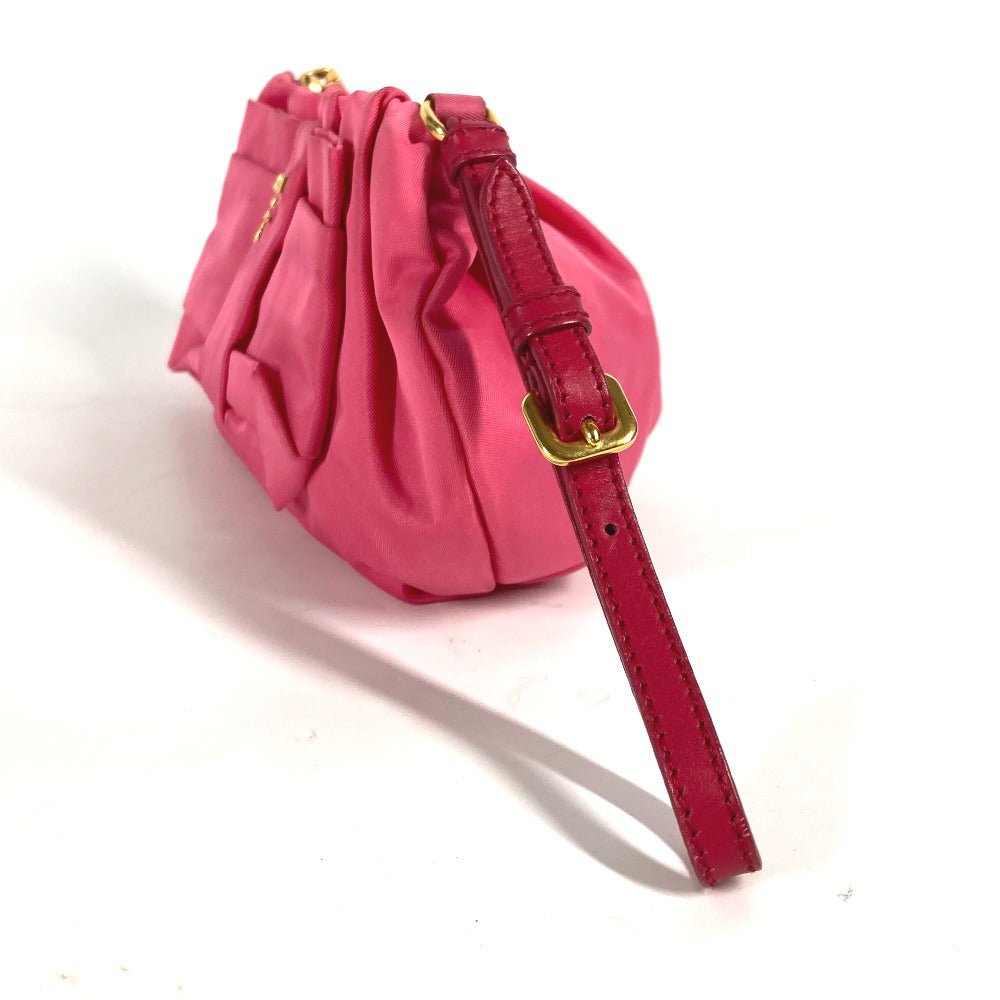 PRADA ストラップ付 リボン りぼん バック カバン ポーチ セカンドバッグ クラッチバッグ ナイロン レディース ピンク