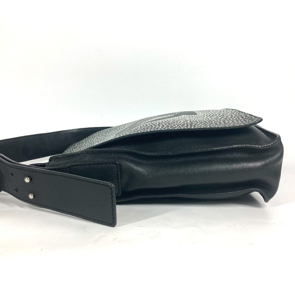 CHANEL カバン 斜め掛け CC ココマーク ココシャネルデザイン フラップ ショルダーバッグ レザー メンズ ブラック