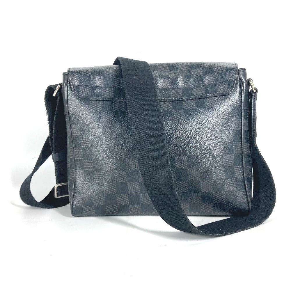 LOUIS VUITTON N41028 ダミエグラフィット ディストリクト PM NM 斜め掛け カバン フラップ ショルダーバッグ ダミエグラフィットキャンバス ユニセックス ブラック
