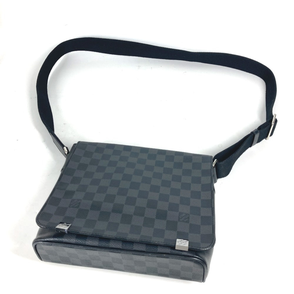 LOUIS VUITTON N41028 ダミエグラフィット ディストリクト PM NM 斜め掛け カバン フラップ ショルダーバッグ ダミエグラフィットキャンバス ユニセックス ブラック