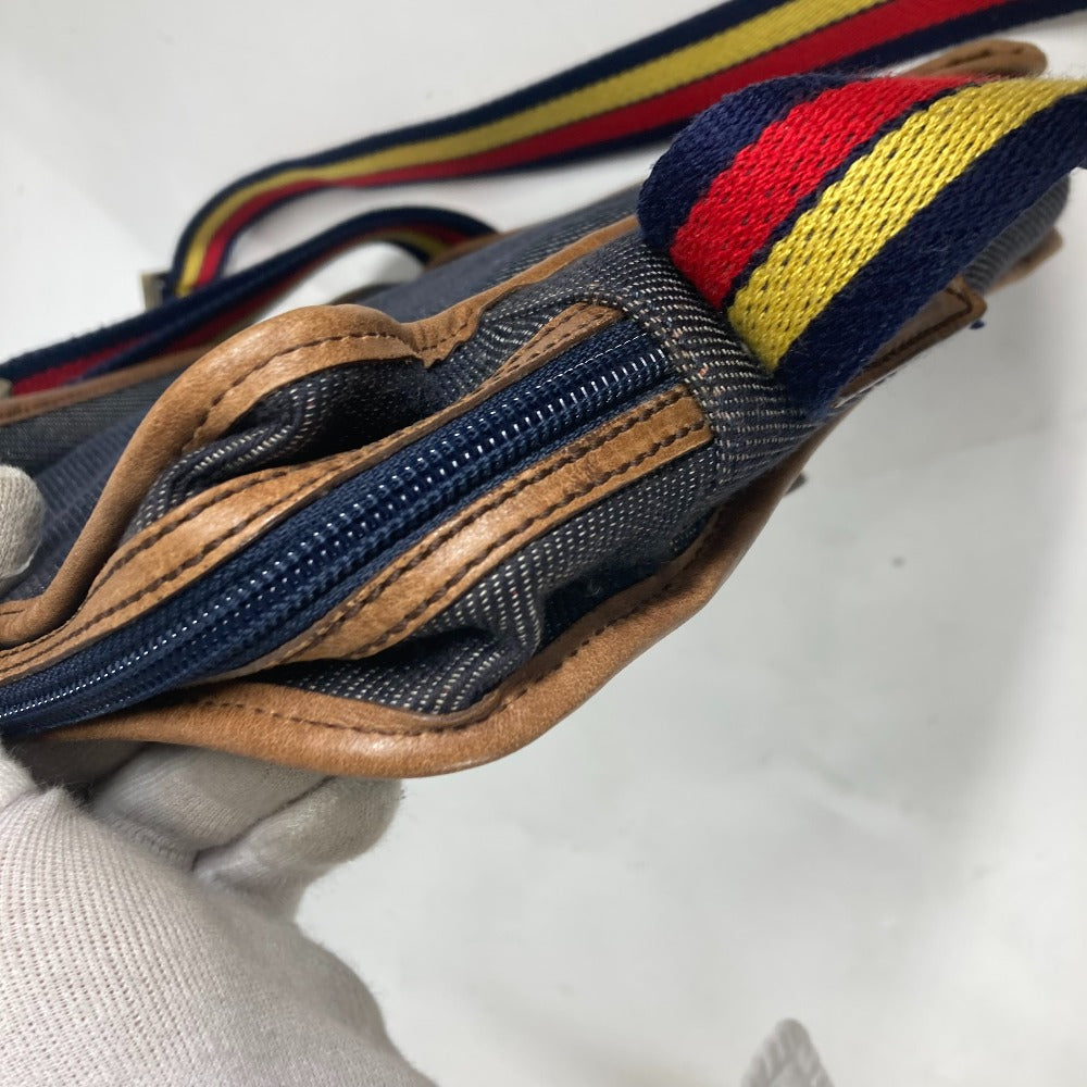 FENDI ポシェット ロゴ 斜め掛け カバン ショルダーバッグ デニム ユニセックス ブルー - brandshop-reference