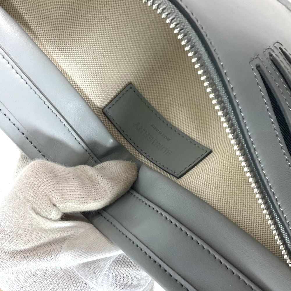 BURBERRY ロゴ カバン ベルトバッグ クロス ボディバッグ レザー ユニセックス グレー