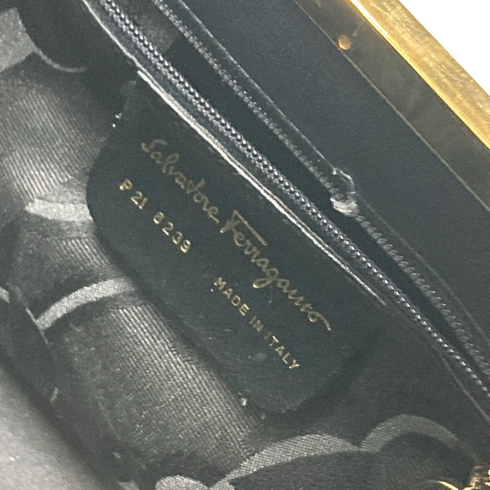 Salvatore Ferragamo ロゴ メタルハンドル 2WAYバッグ カバン ハンドバッグ ポシェット 斜め掛け ショルダーバッグ レザー レディース ブラック
