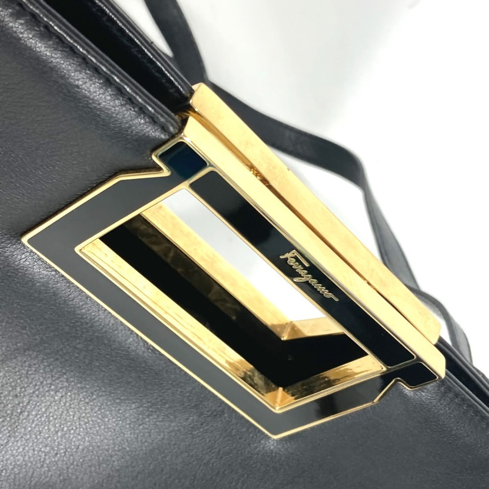 Salvatore Ferragamo ロゴ メタルハンドル 2WAYバッグ カバン ハンドバッグ ポシェット 斜め掛け ショルダーバッグ レザー レディース ブラック