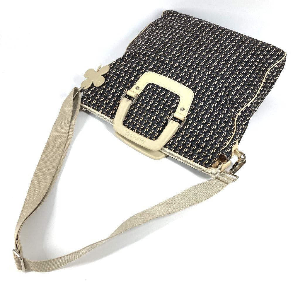 CHANEL クローバー ロゴ 2WAYバッグ ハンドバッグ 縦型トート 斜め掛け ショルダーバッグ レザー/キャンバス レディース ブラック