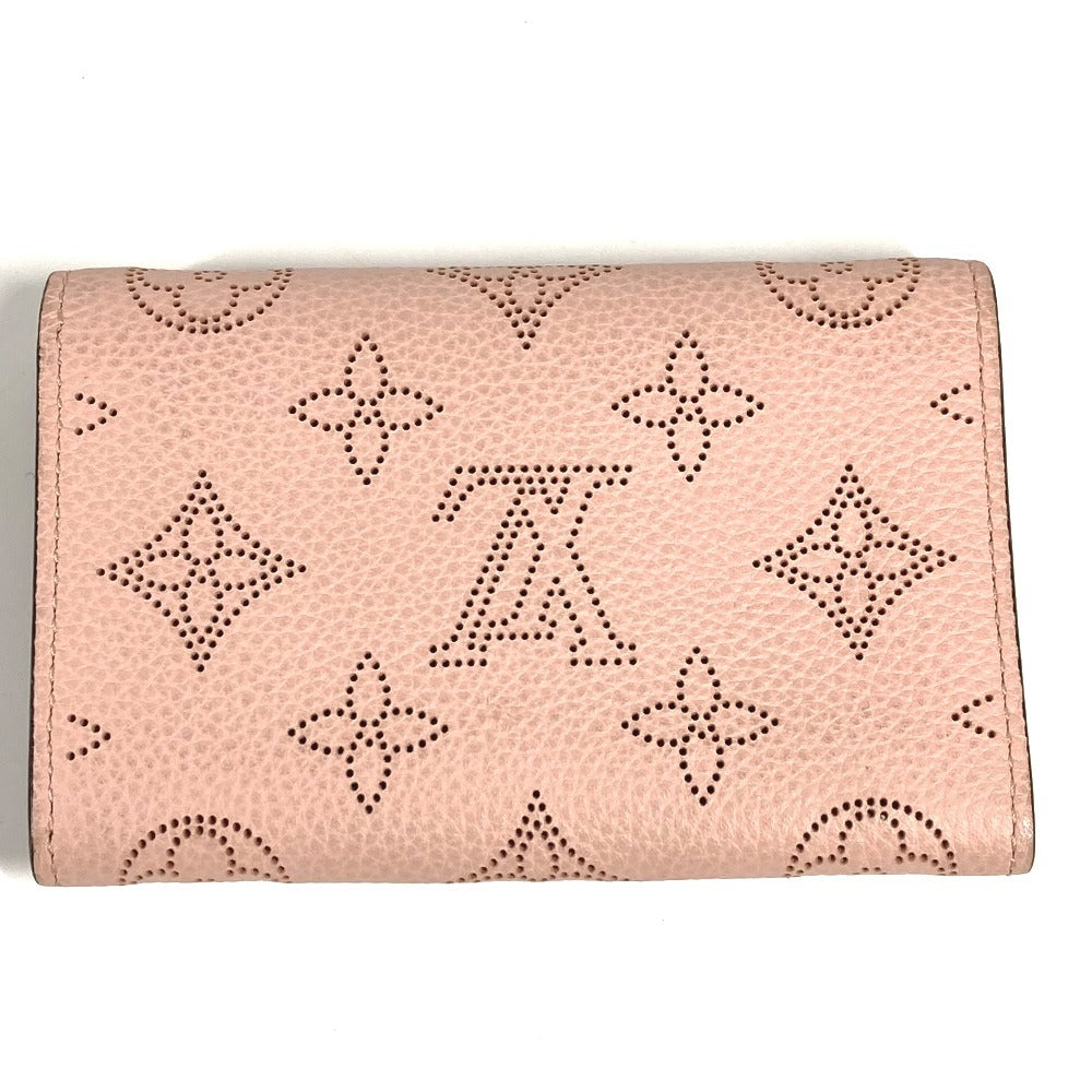 LOUIS VUITTON M64050 Monogram Mahina Porte Monnaie Anae Compact Wallet with Flap Coin Purse, Bifold Wallet, Monogram Mahina, Women's, Magnolia Pink