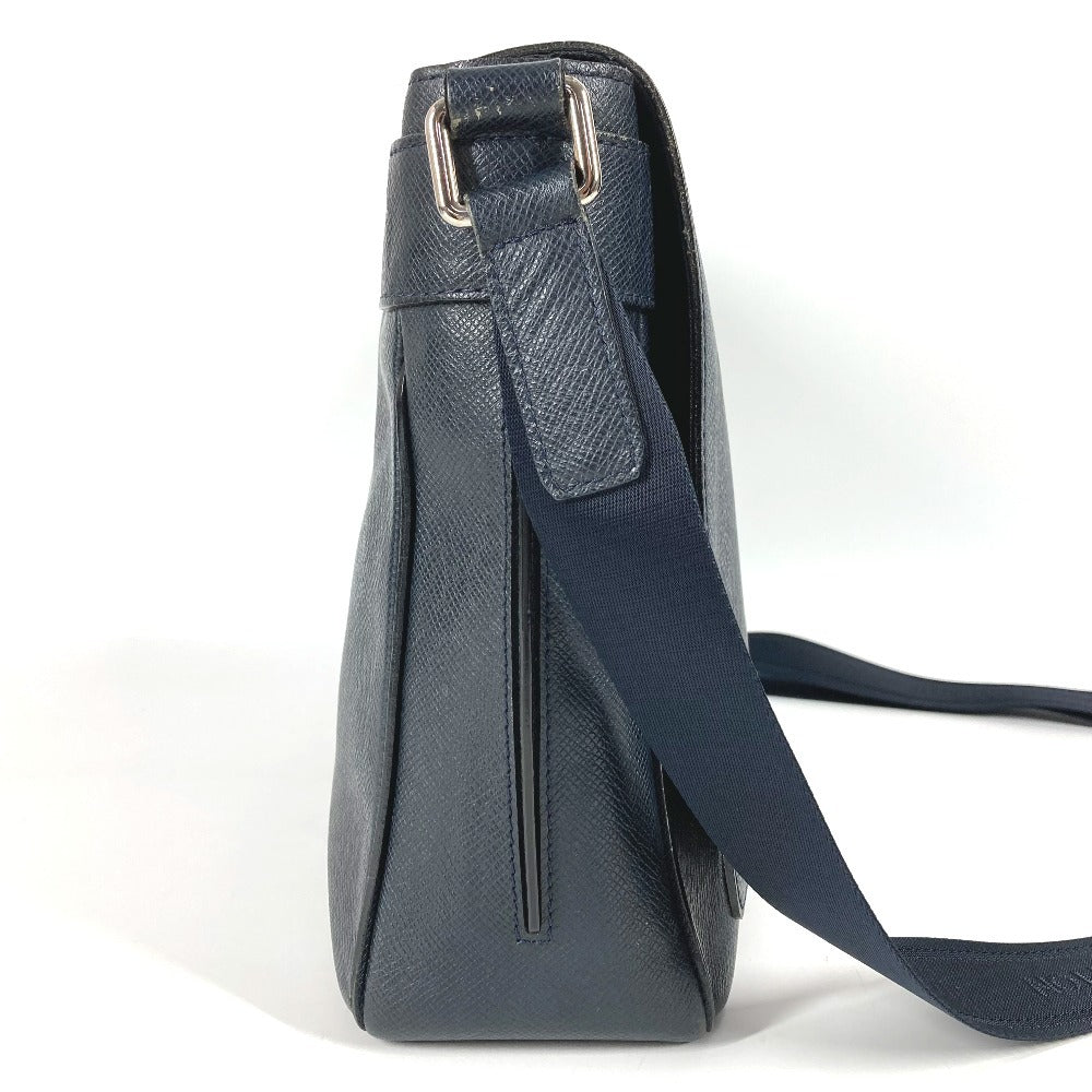 LOUIS VUITTON M32624 タイガ ロマンMM ロマン MM カバン 斜め掛け フラップ メッセンジャーバッグ ショルダーバッグ タイガレザー ユニセックス ボレアル ネイビー