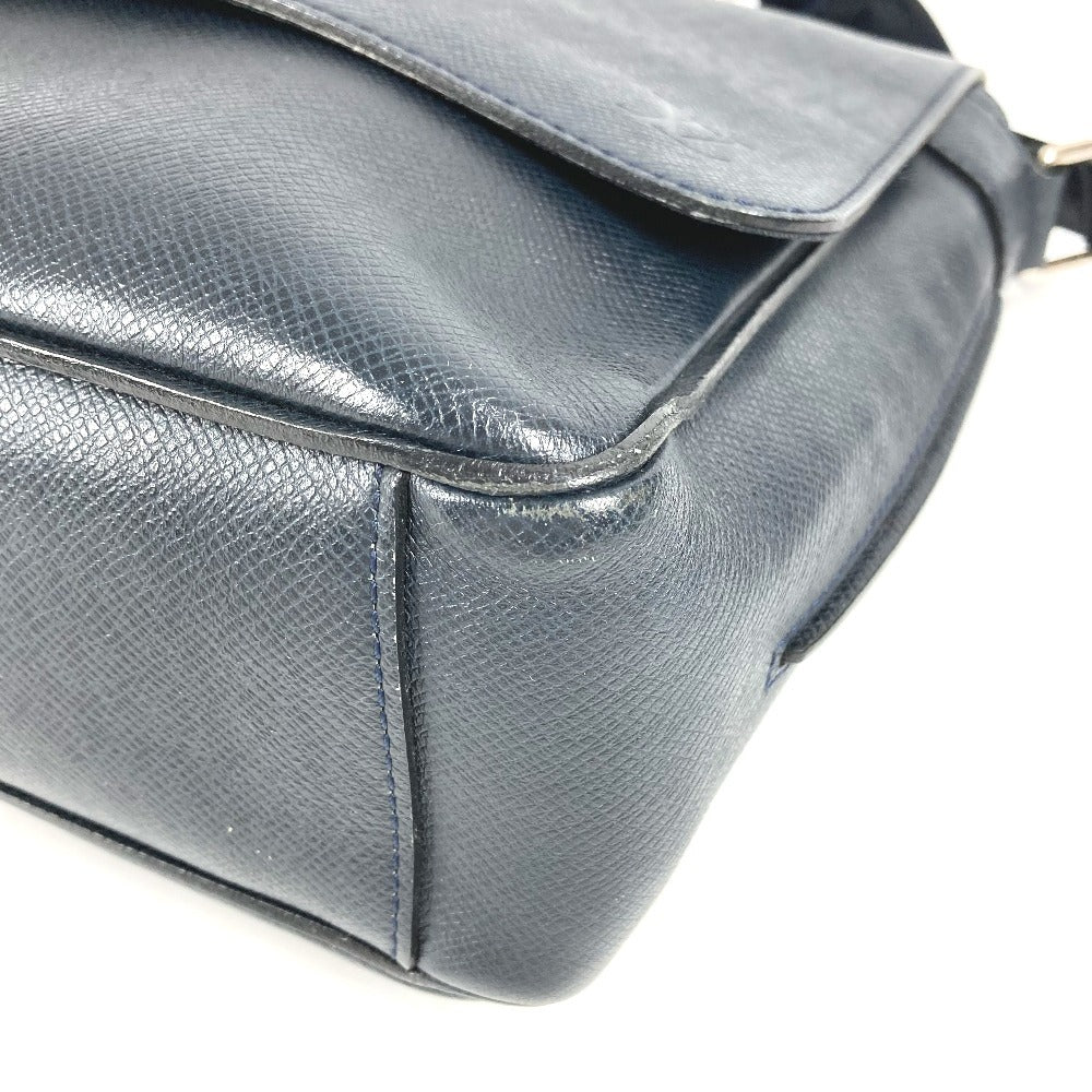 LOUIS VUITTON M32624 Taiga Roman MM Bag, Crossbody Flap Messenger Bag, Shoulder Bag, Taiga Leather, Unisex, Boreal Navy