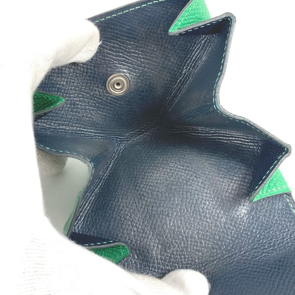 HERMES Triangle Levain Quatre Verso Coin Purse Wallet, Leather, Unisex, Green