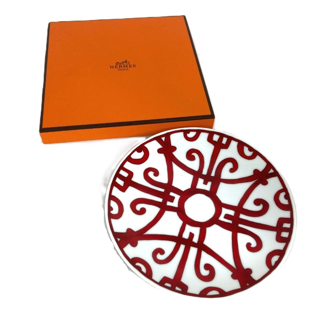HERMES ガダルキヴィール 17ｃｍ プレート 食器 皿 お皿 陶器 ユニセックス レッド