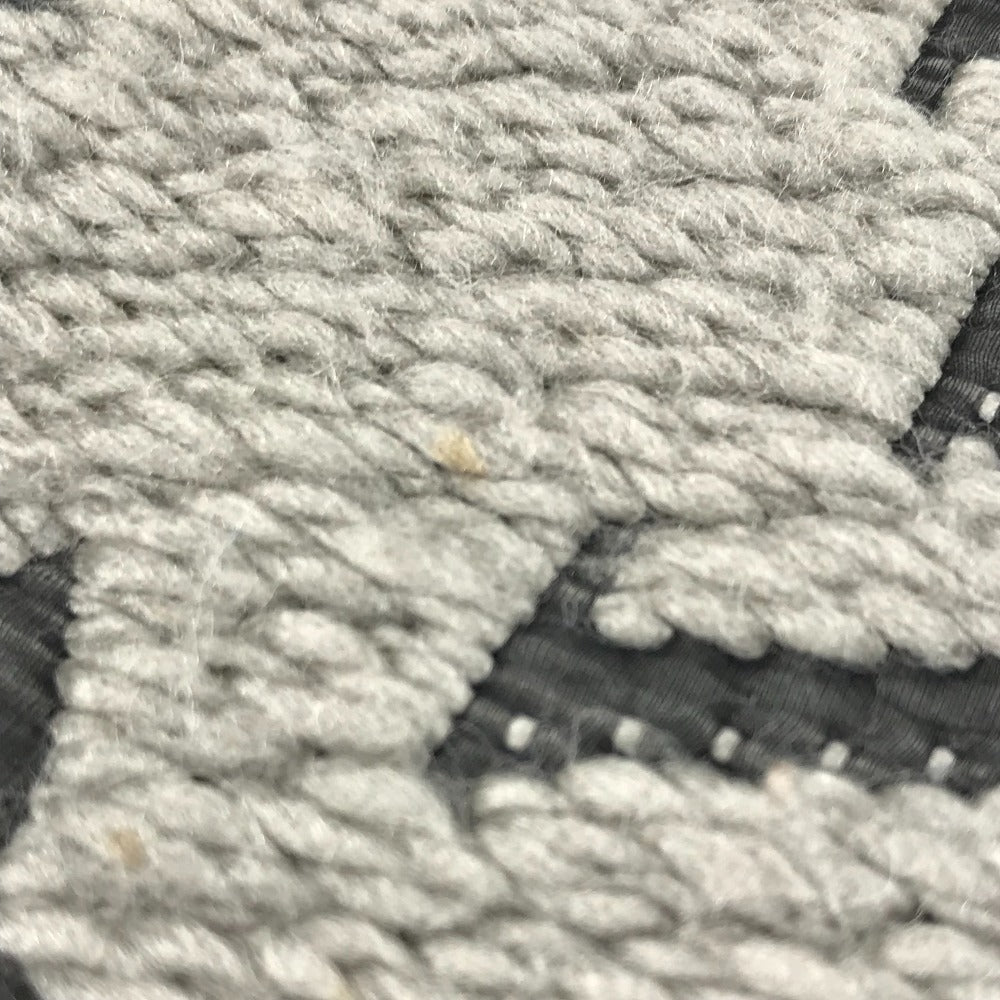 LOUIS VUITTON M72242 Monogram Echarpe Logomania Fashion Accessory Winter Accessory Warmth Fringe Scarf Wool Unisex Gray
