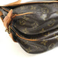 LOUIS VUITTON M42256 モノグラム ソミュール30 ソミュール30 フラップ カバン バック 斜め掛けバック ショルダーバッグ モノグラムキャンバス ユニセックス ブラウン