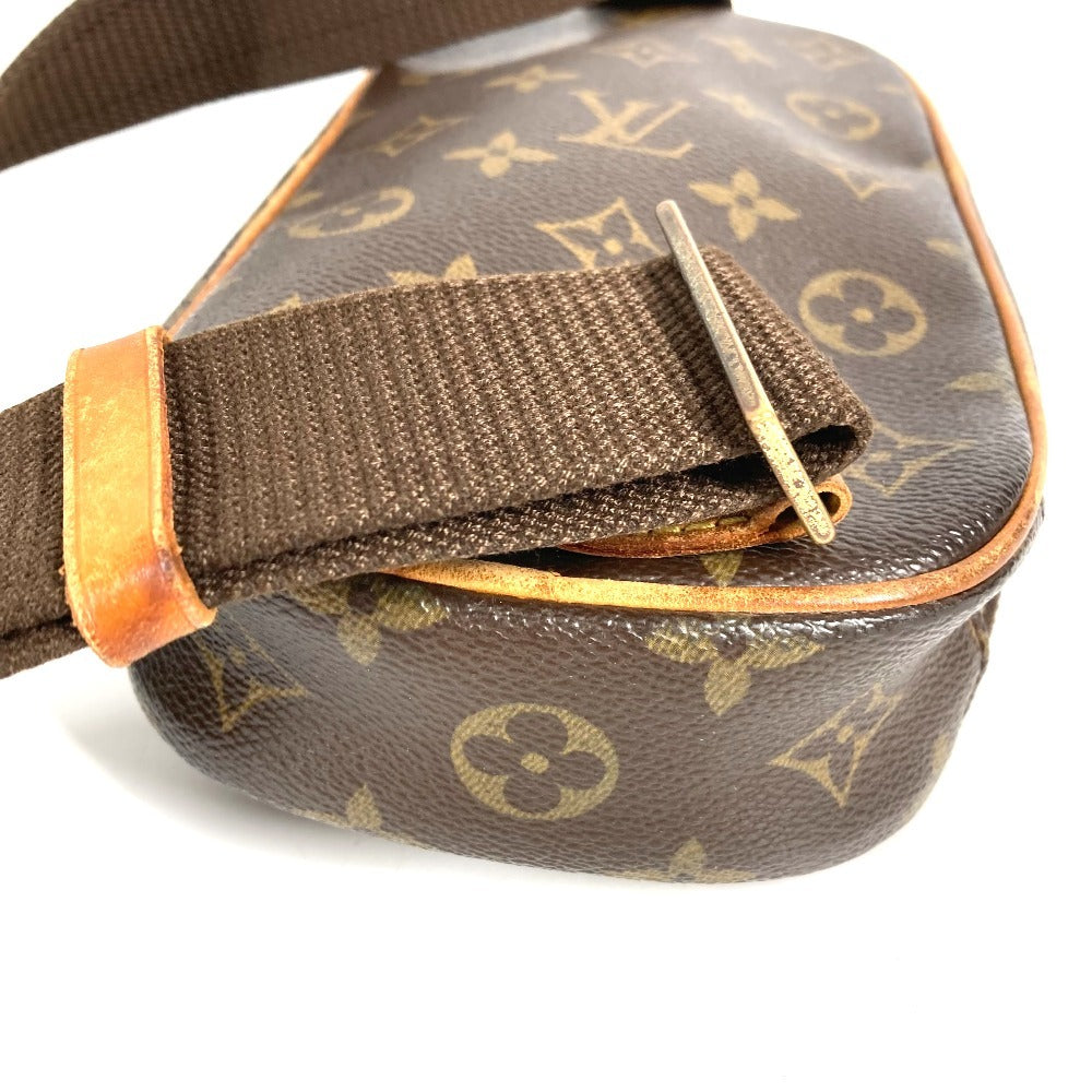 LOUIS VUITTON M51870 Monogram Pochette Gange โปเชต์ กองจ์ กระเป๋า สะพายไหล่ กระเป๋าสะพายข้าง กระเป๋าสะพายคาดอก กระเป๋าคาดตัว แคนวาส Monogram Unisex สีน้ำตาล