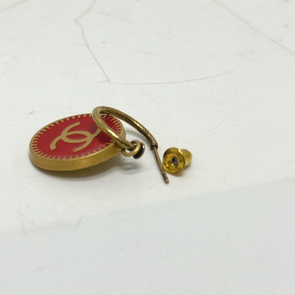 CHANEL Coco Mark CC 01P Earrings GP Women's Red