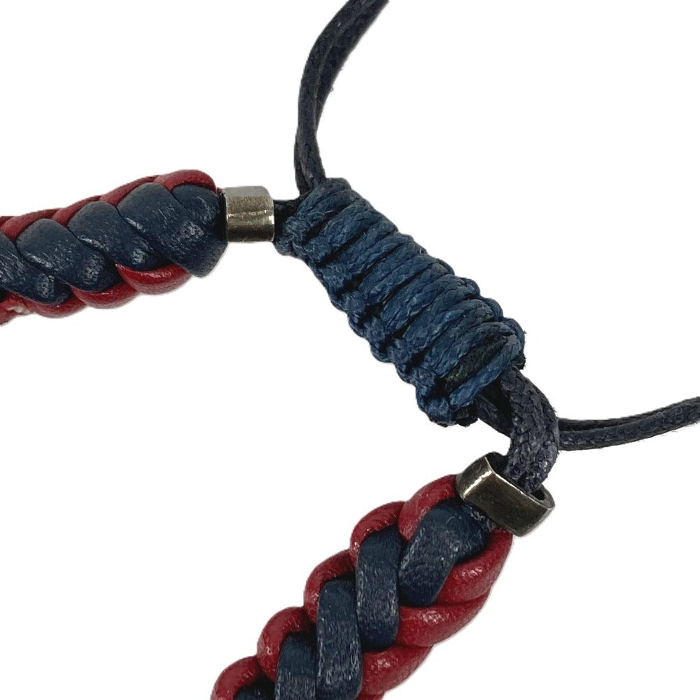 GUCCI 革ブレス ロゴ クレスト アクセサリー ジュエリー 編み込みレザー ブレスレット レザー ユニセックス ネイビー